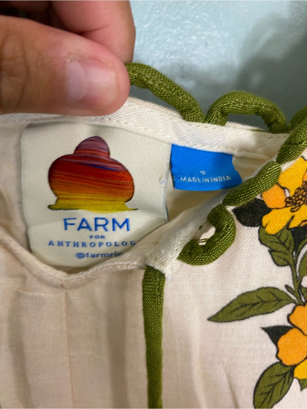 FARM Rio Cream Maxi Dress with Bold Yellow Floral Print - Picture 8 of 10